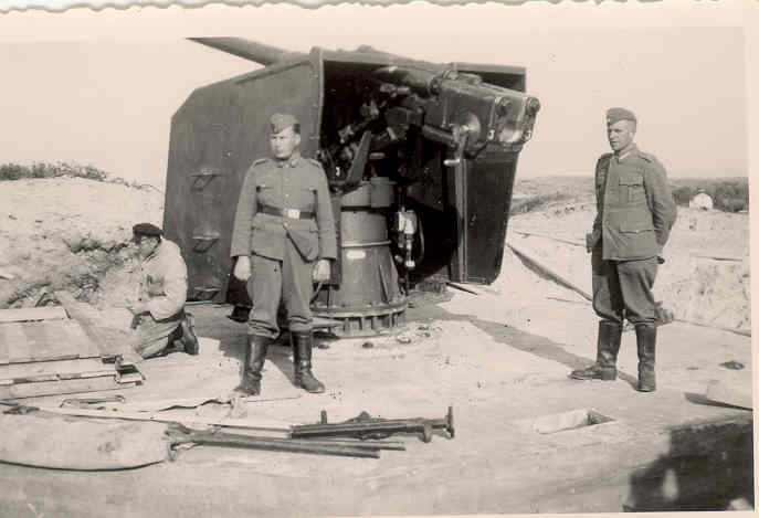 Geschutsopstelling 10.5 cm luchtafweer jeudherberg