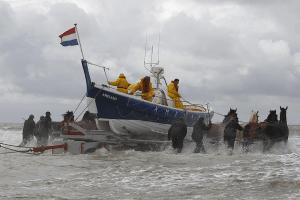 lancering paardenreddingboot Ameland